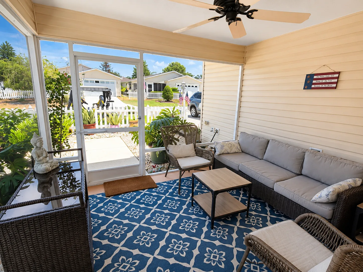 Screened lanai at 292 Starr Lane patio villa in The Villages Florida