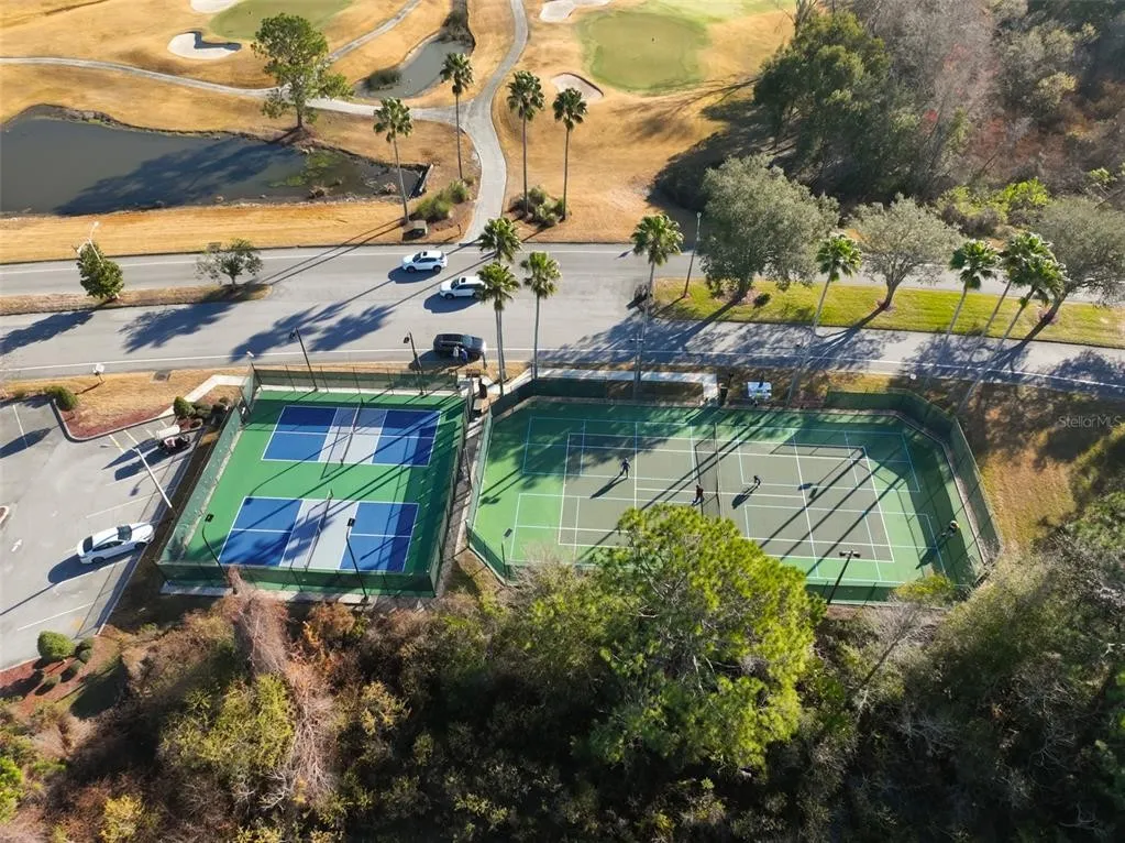 Aerial view of the Tampa Bay Golf and Country Club tennis and pickleball courts